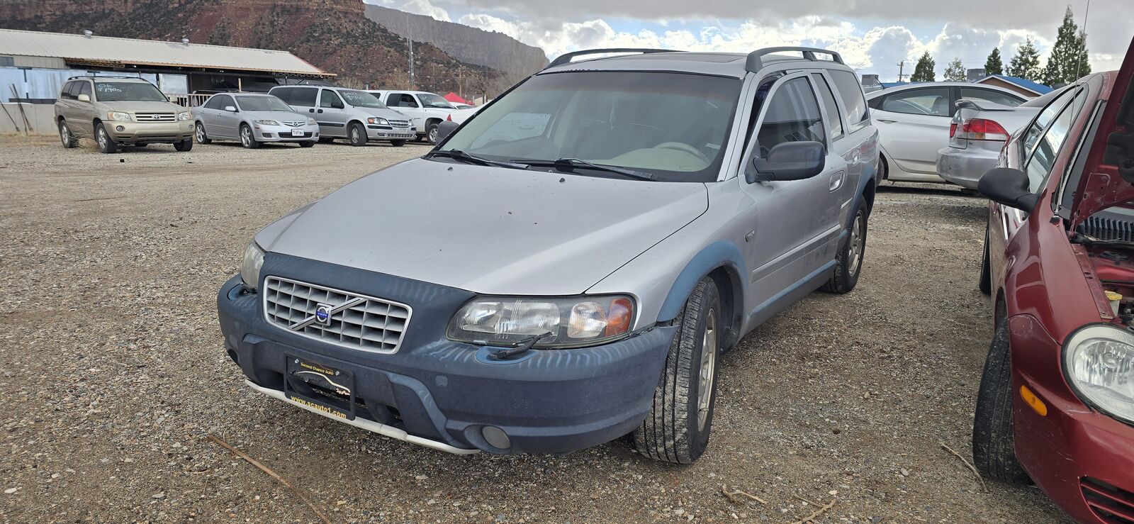 2002 VOLVO XC Base
