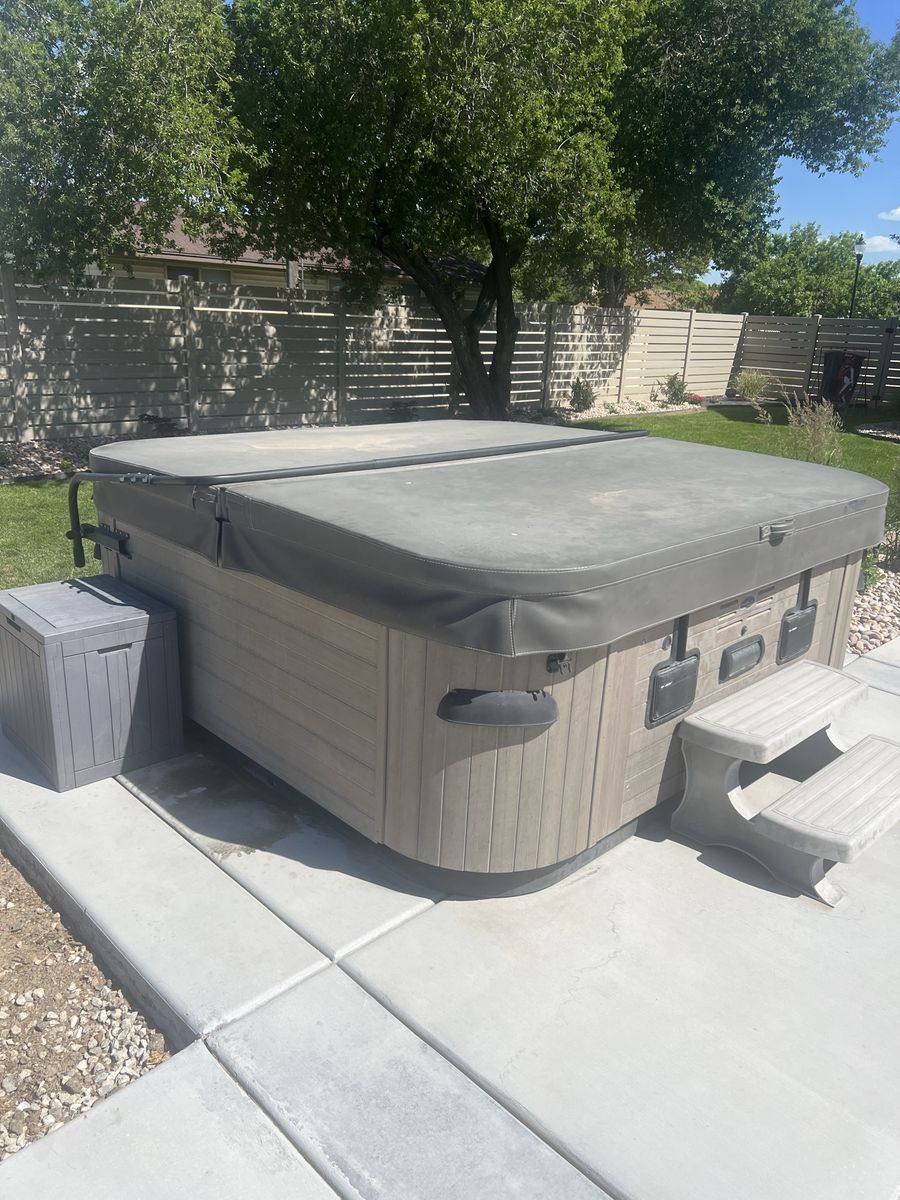 Older bullfrog spa