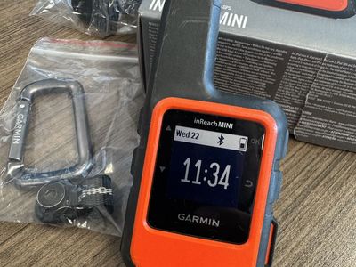 Garmin inReach Mini Satellite Communicator with GPS - Orange/Black, Compact Design