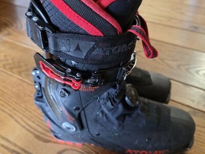 Atomic Backland Carbon Ski touring boots 26.5