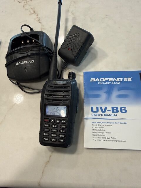 BaoFeng UV-6B HT radio