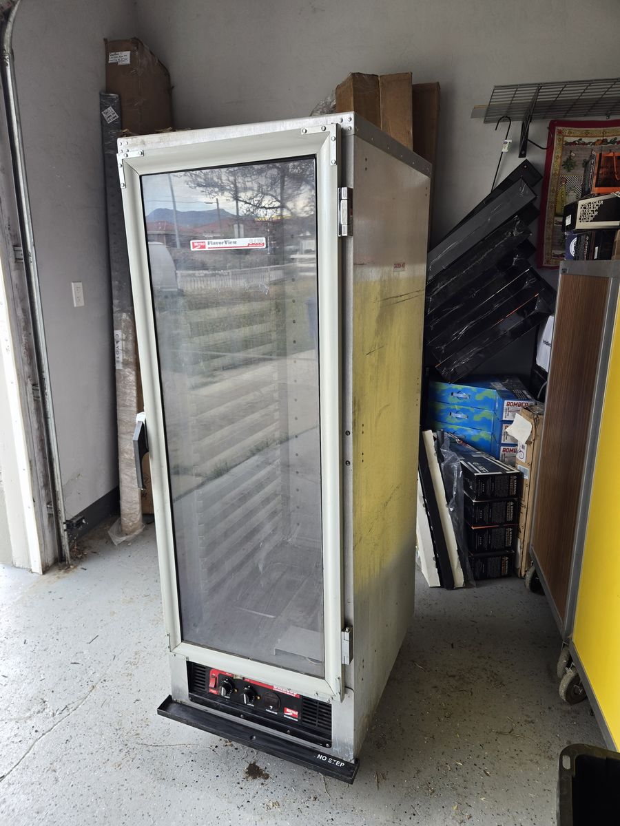Metro C175 C1N Heated Holding Cabinet – Commercial Grade
