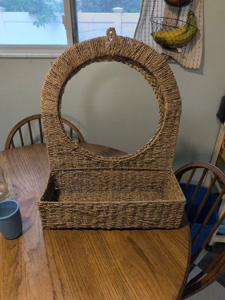 Woven Wicker Storage Basket with Round Handle Accent