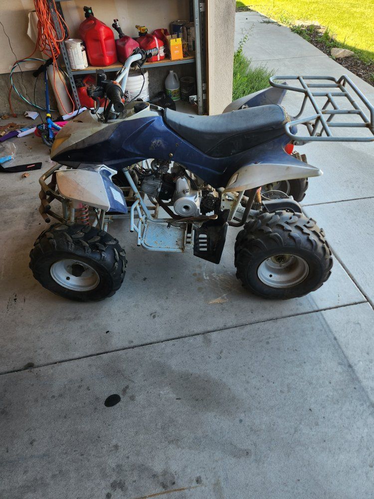 Main image 4