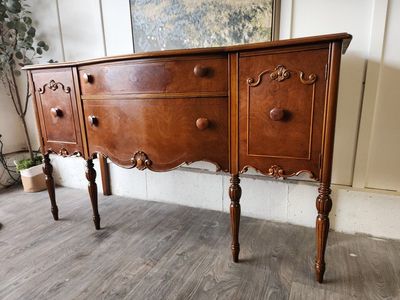 Beautiful Antique Sideboard Buffet