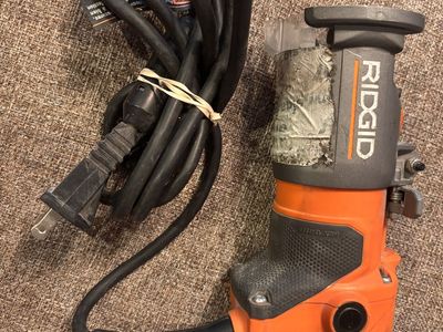 Ridgid R2401 Corded Router In Good Condtion