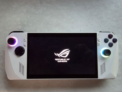 ASUS ROG Ally - 7" 120Hz Handheld Gaming PC (AMD Z1 / 512GB SSD / 16GB RAM)