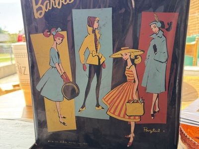 Vintage 1961 Mattel Barbie Doll with Black Doll Case
