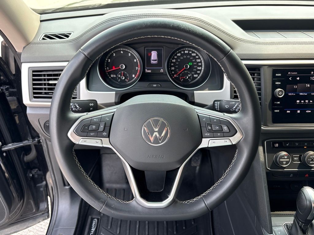 Main image 8