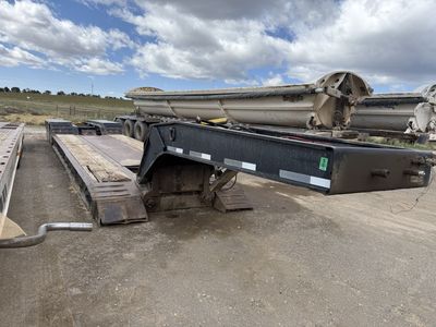 1999 Talbert 3 Axle Detach Lowboy