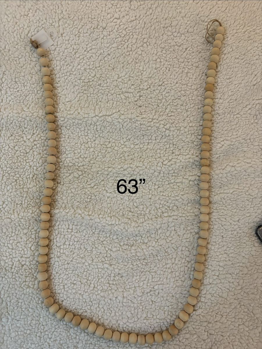 Wooden bead chain
