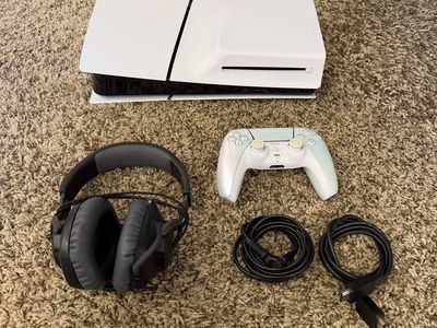 Ps5 Slim Disc and headset