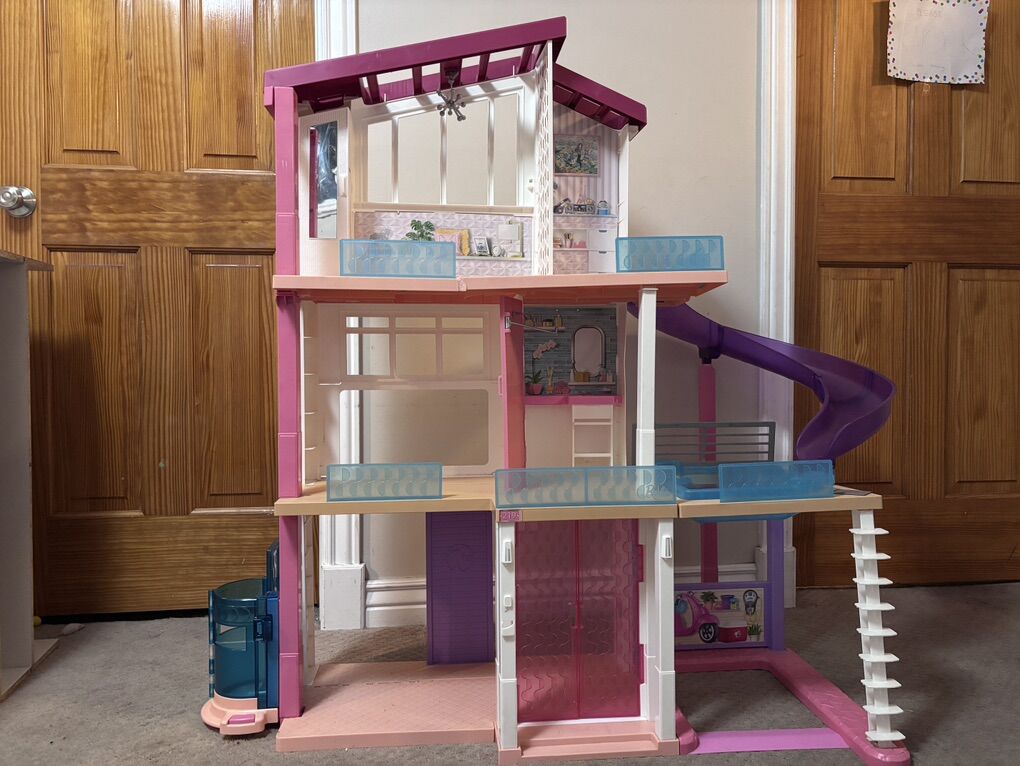 Barbie Dream House