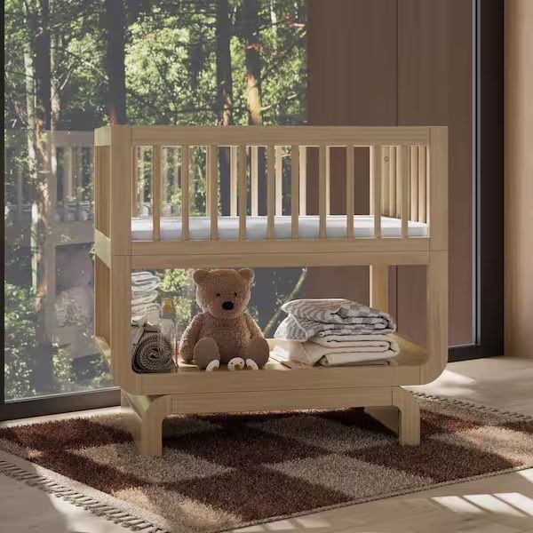 Storkcraft Santorini Driftwood 3‑in‑1 Convertible Bassinet – Solid Wood (New)