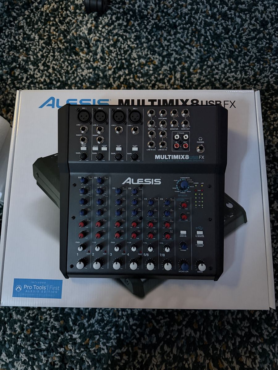 Alesis - Multimix 8 USB FX