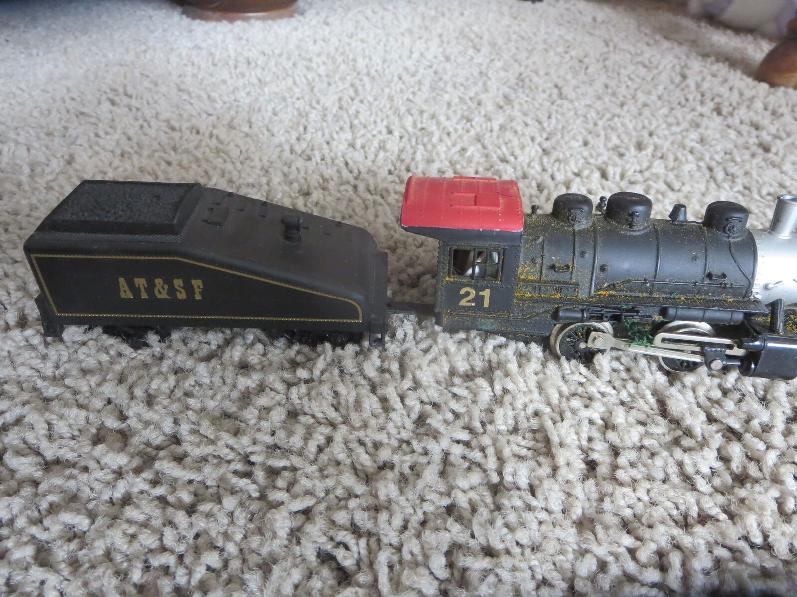 AT&ST Locomotive and tender 21 HO