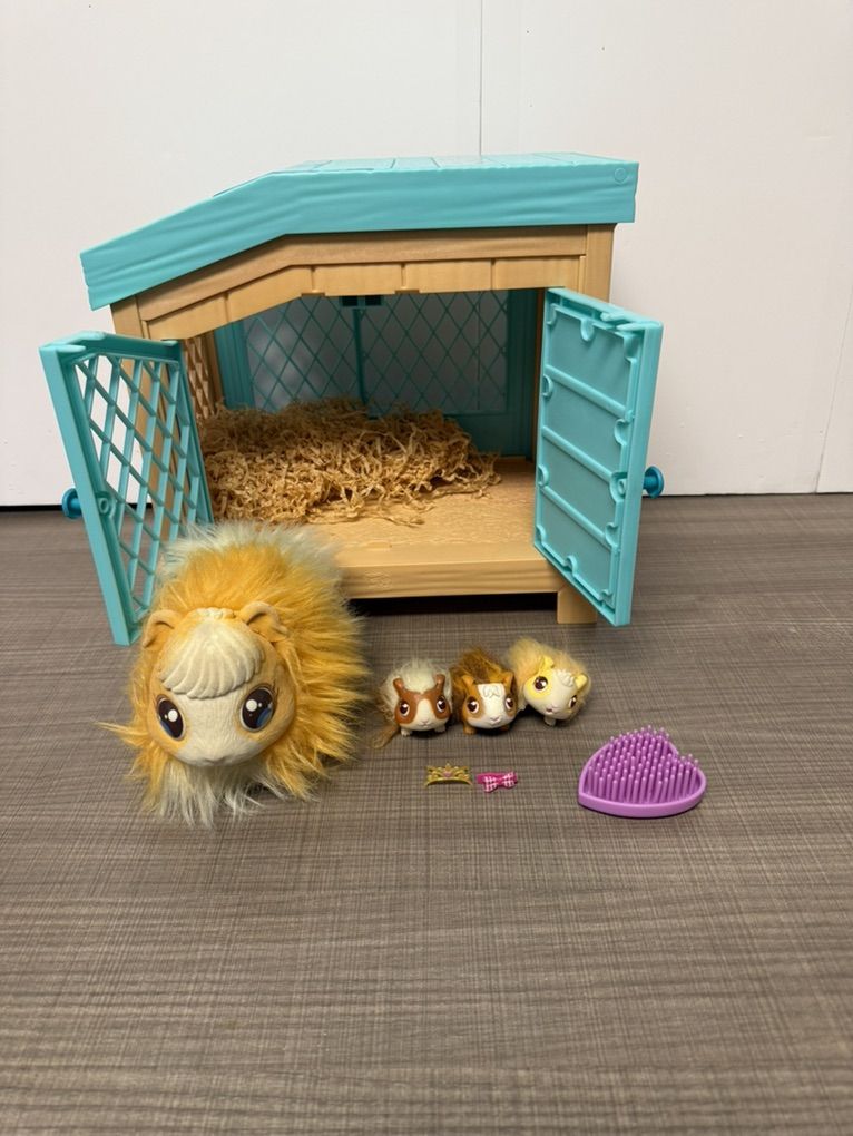 Little Live Pets Mama Guinea Pig Toy
