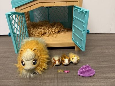 Little Live Pets Mama Guinea Pig Toy