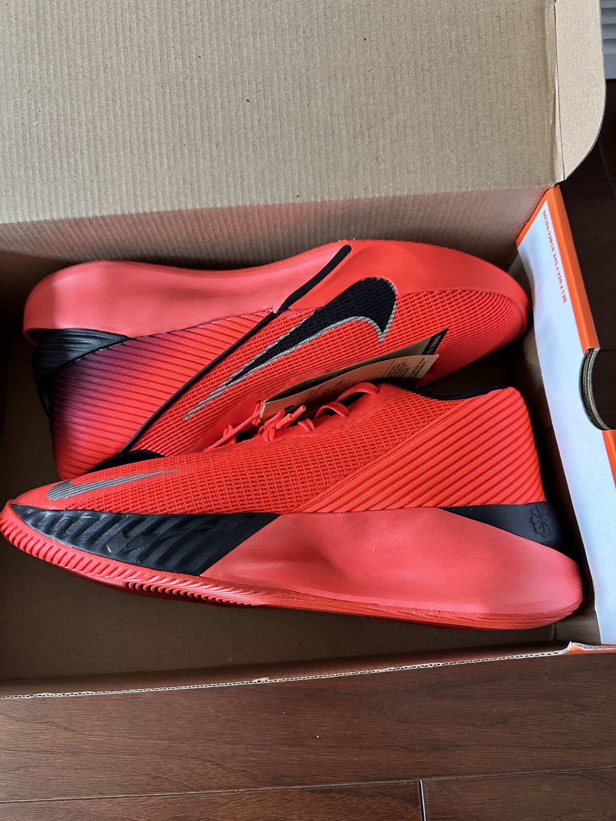 BNIB Nike G.T. Jump Academy Basketball Shoes, Men's Size 9, Women's 10.5, FV5524