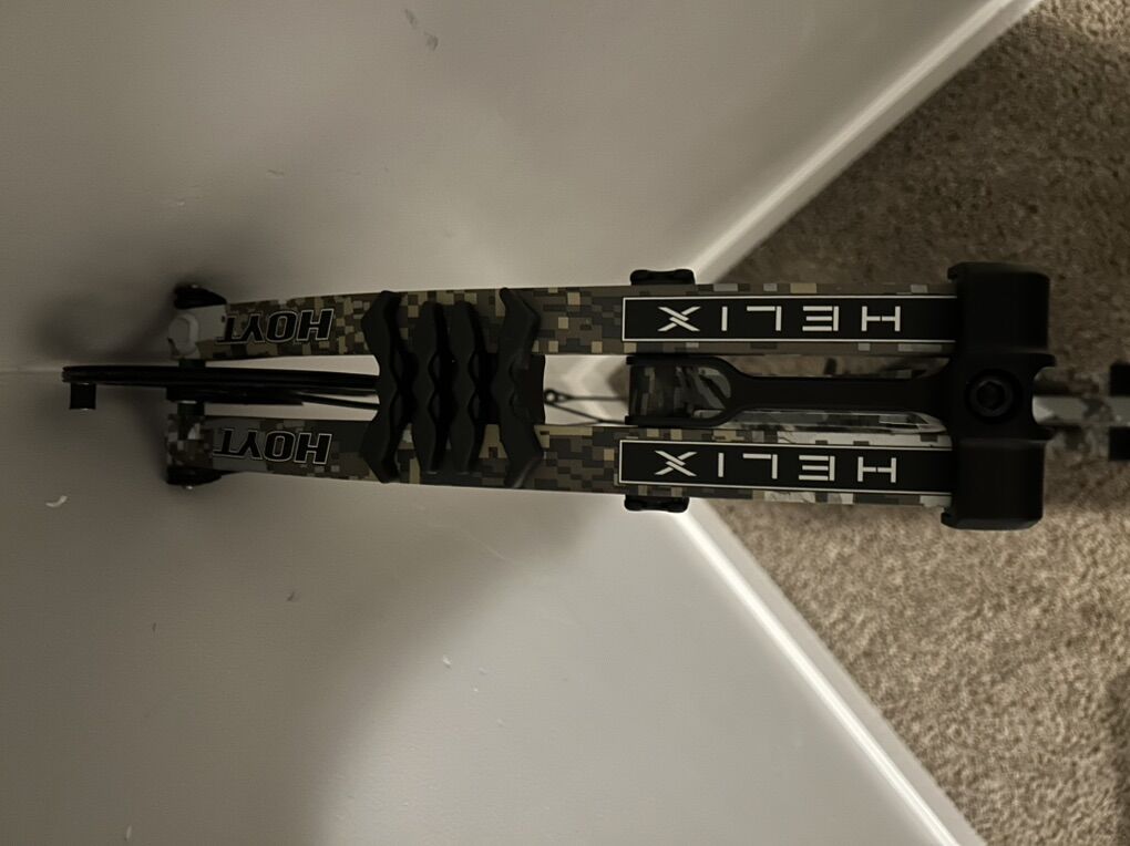 2023 Hoyt Helix ( Brand New )