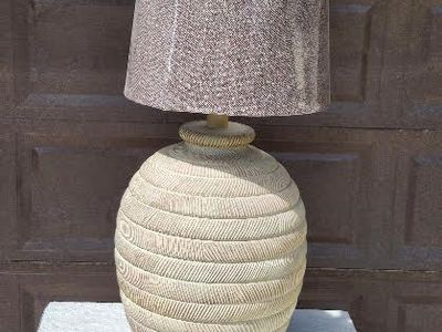 Older 3 way Table Lamp
