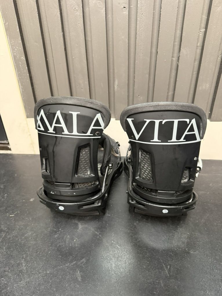 Black Burton Malavita Bindings