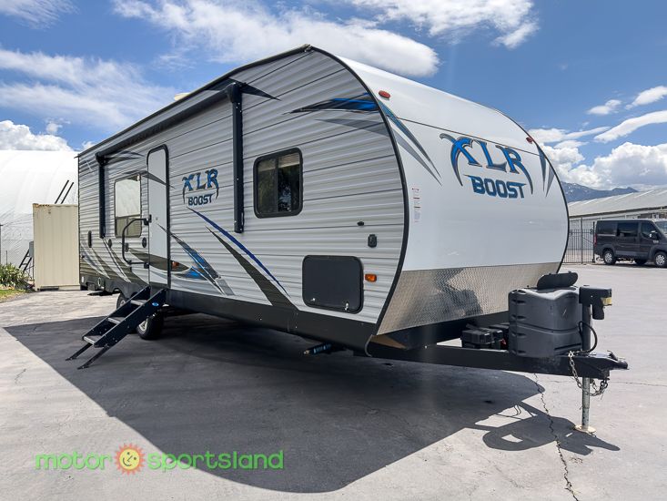 2018 Forest River Xlr Boost 27QB Toy Hauler Garage Center Bath