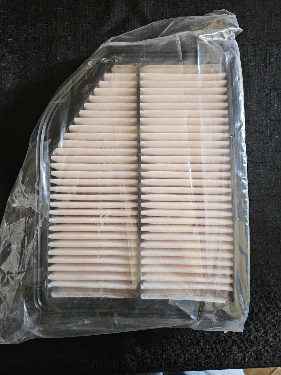 New Honda CRV air filter - fits years around 2014