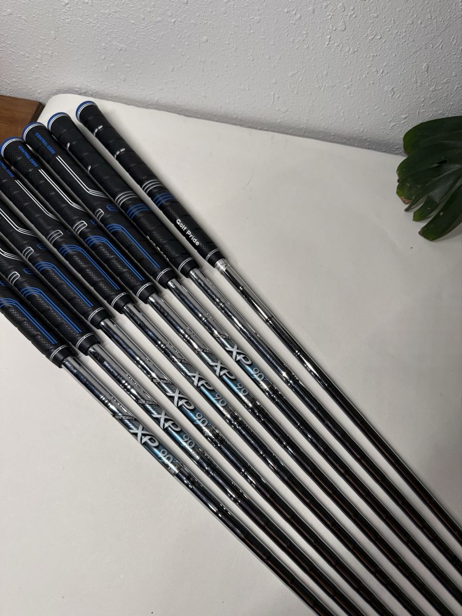 True Temper XP 90 R300 Regular Steel Iron Shafts .370 Set of 8 RH