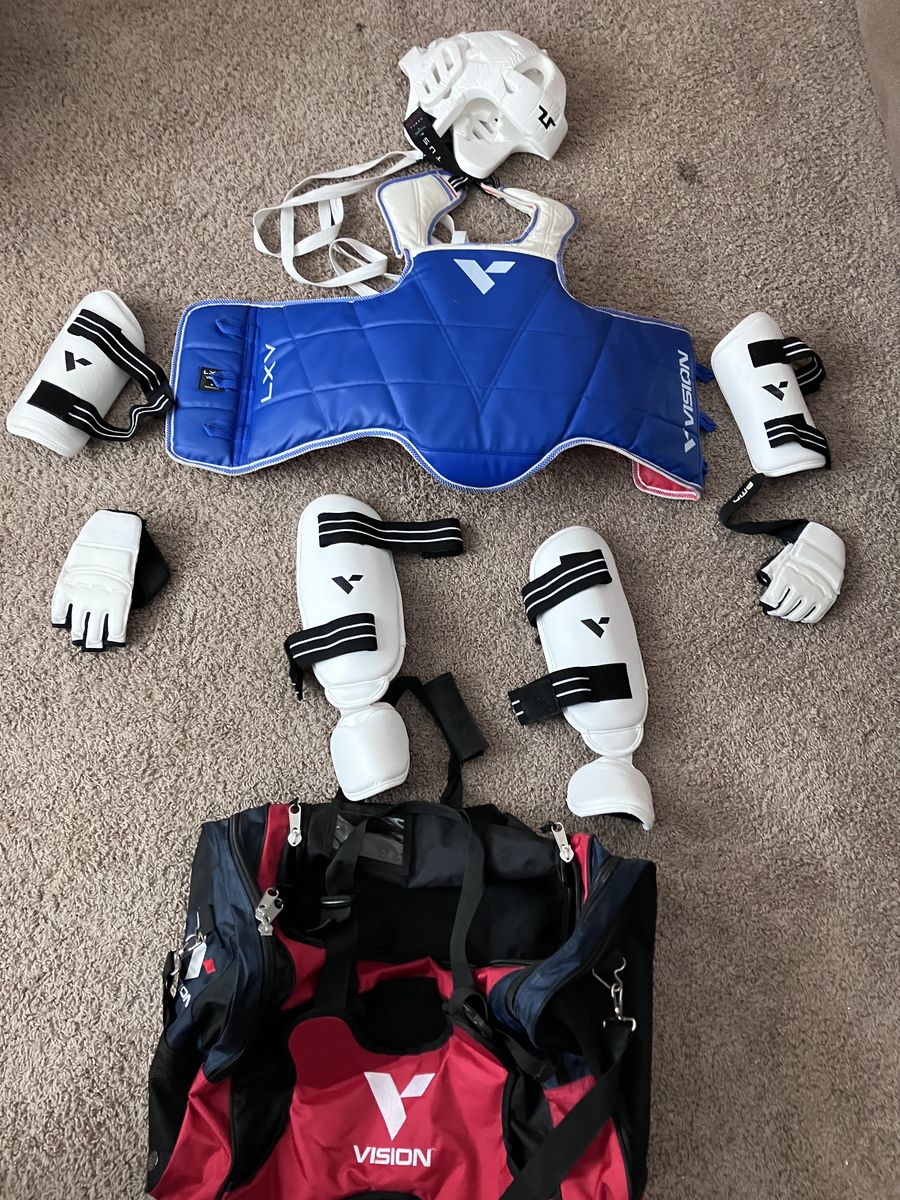 Taekwondo sparing gear adult M
