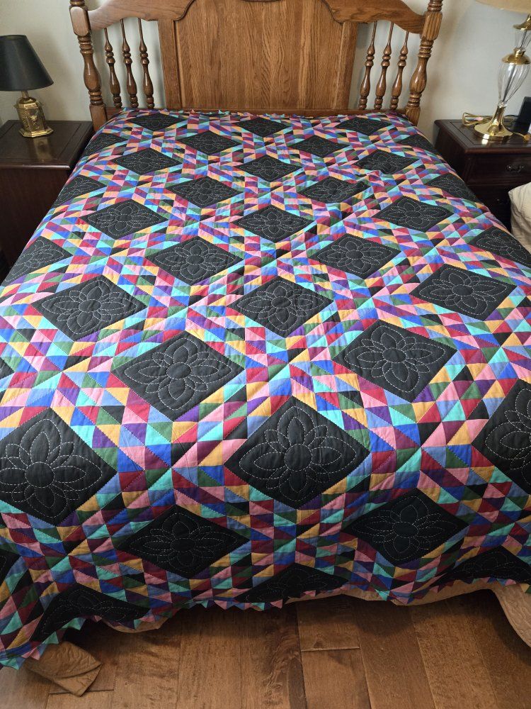 Queen Size Quilt, Vibrant Colors, Hand Quilte