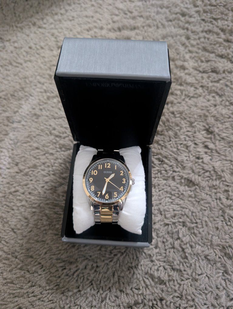 guess watch