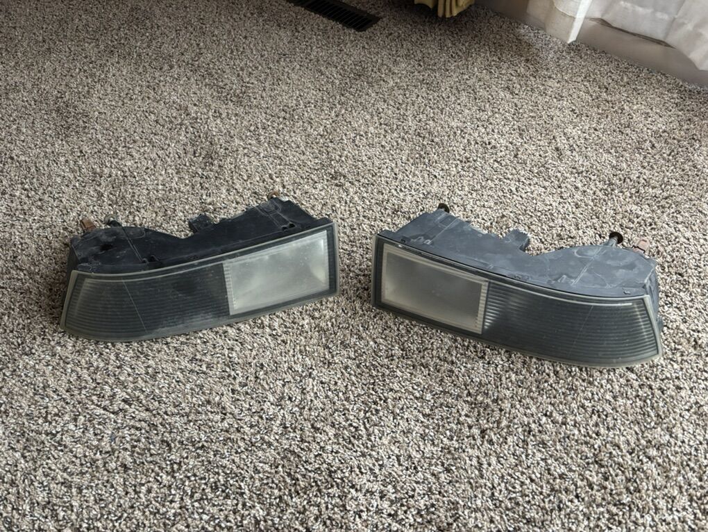 2007-2014 Cadillac Escalade Fog LIghts