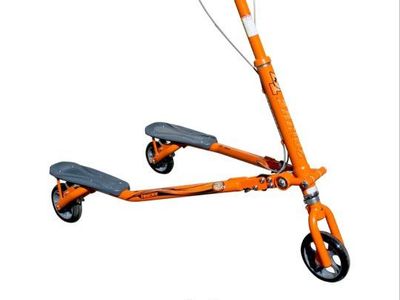 Trikke Tech T67CS Orange 3-Wheel Carving Scooter