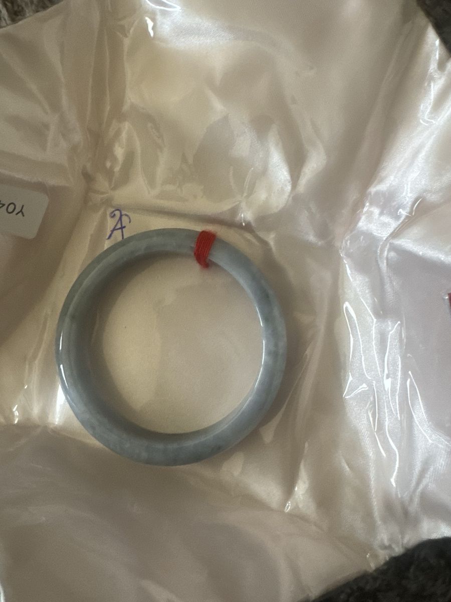 Jade Bangle Bracelet - Light Green/lavenderRound Shape