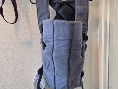 BabyBjörn infant carrier