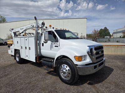 2007 Ford F750 Mechanics Truck, 10,000 lbs Crane, 88k Miles