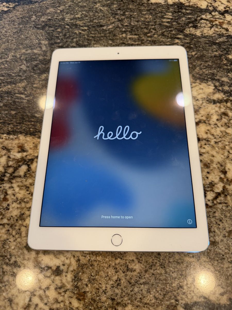 Apple iPad Air 2 | 64GB | WiFi | Excellent Condition