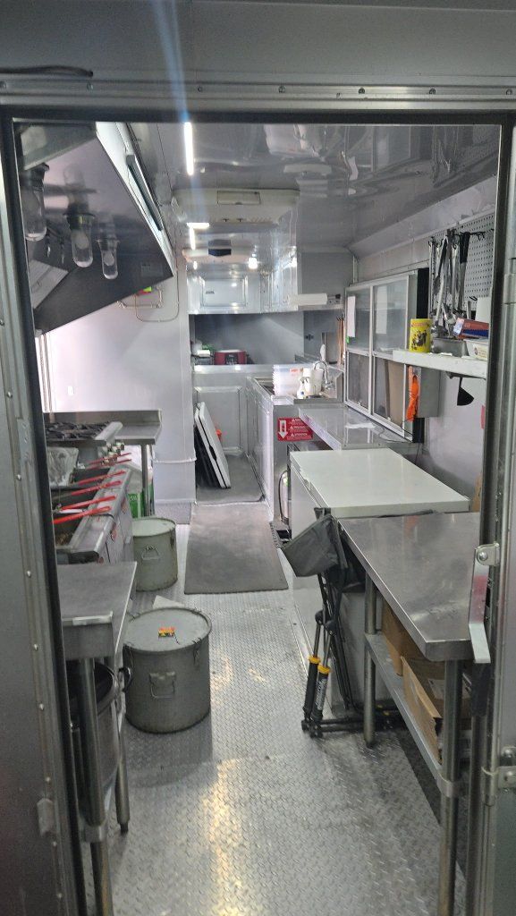 Main image 11
