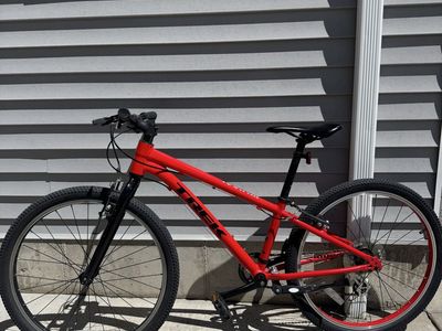 Trek Wahoo 24”