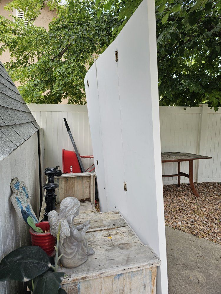 Main image 2