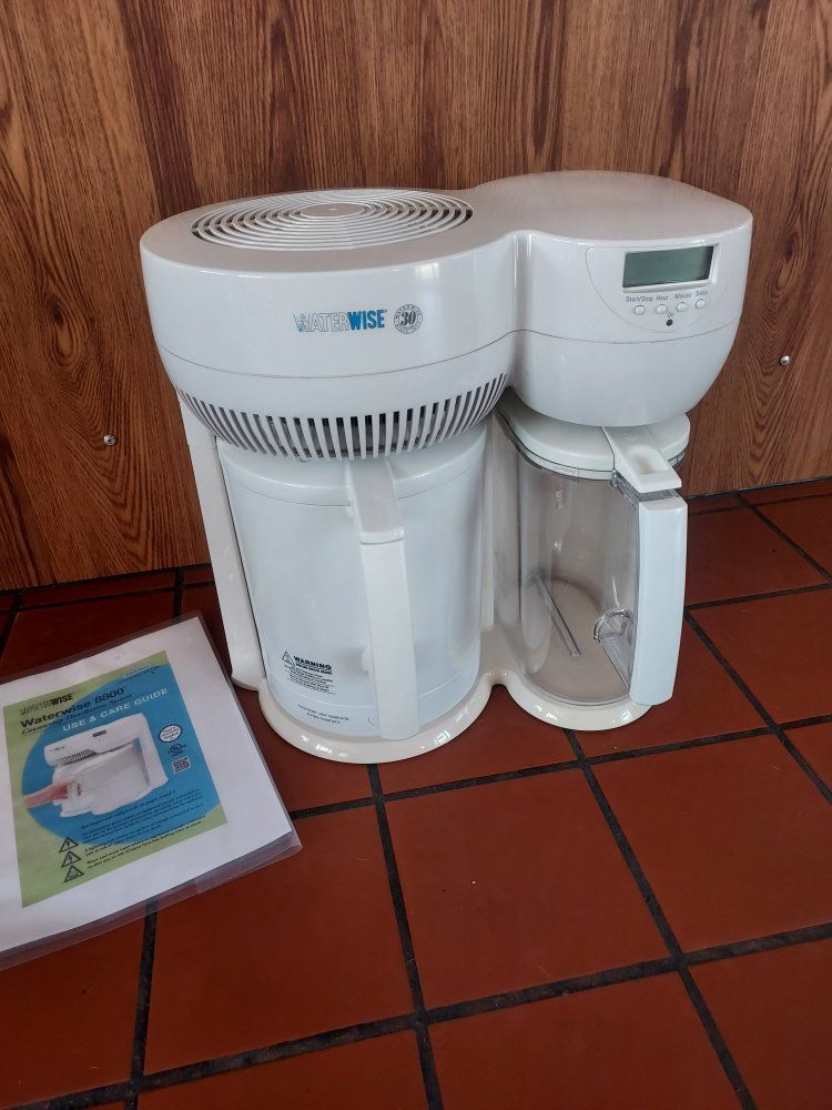 Waterwise 8800 Water Distiller – Clean & Working