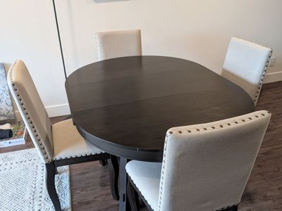 Charming Table and Chairs