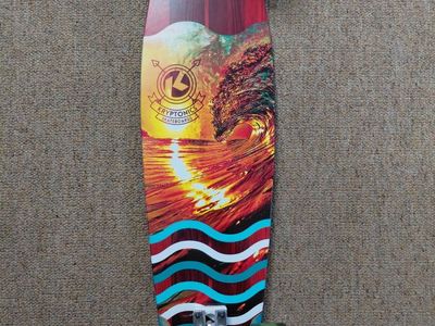 KRYPTONICS Skateboard