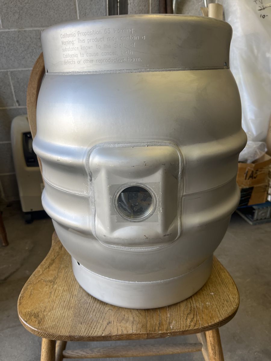 Kegco 10.8 Gallon (41.412 Liter) SUS 304 Stainless Steel Beer Keg - 2015 Mfg.