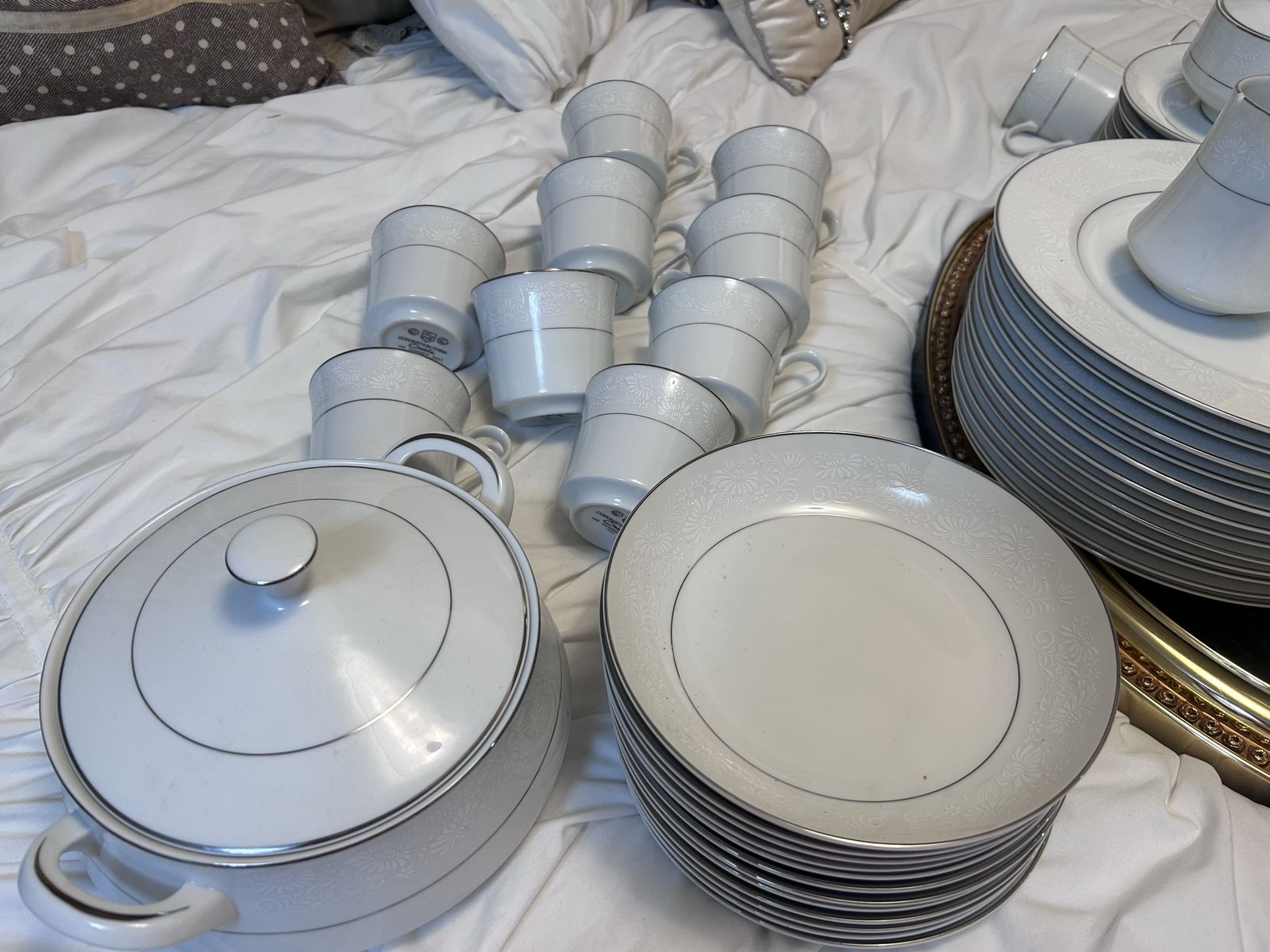 Oneida Summer Mist #103 China Dinnerware Set - Service for 12, White with Silver Trim