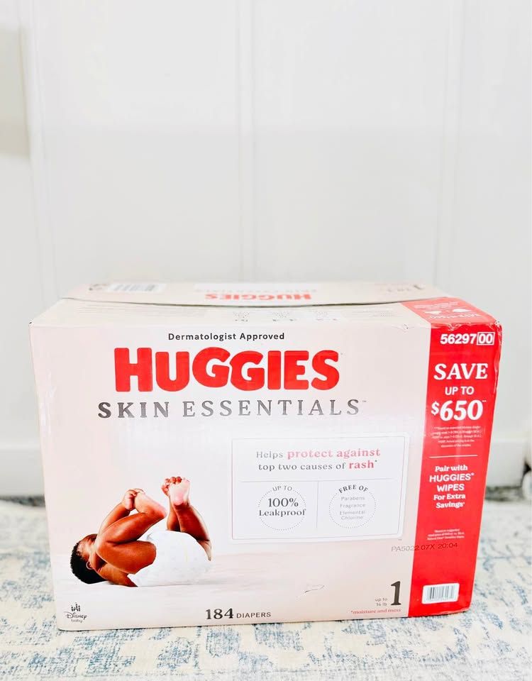 Brand New Huggies Skin Essentials Diapers Size 1 (184 Count)