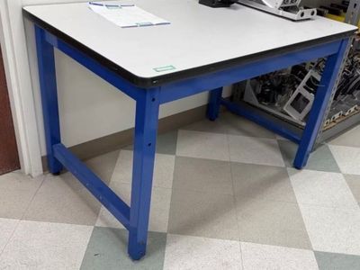 Workbenches / Lab benches