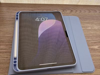 BRAND NEW PURPLE APPLE IPAD AIR 128GB - with accessories