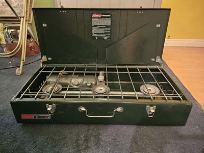 Coleman duel fuel campstove